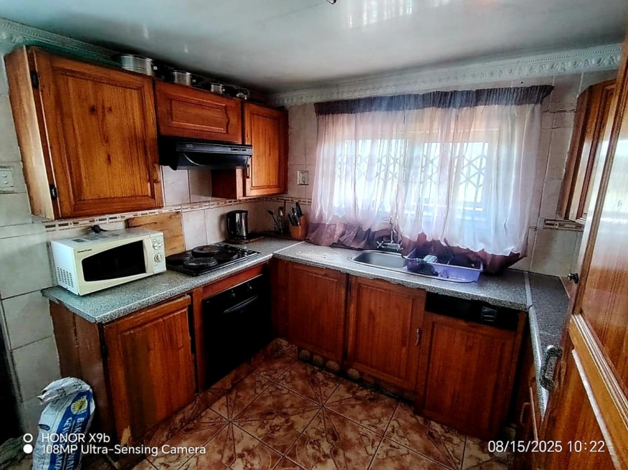 2 Bedroom Property for Sale in Mdantsane Nu 16 Eastern Cape